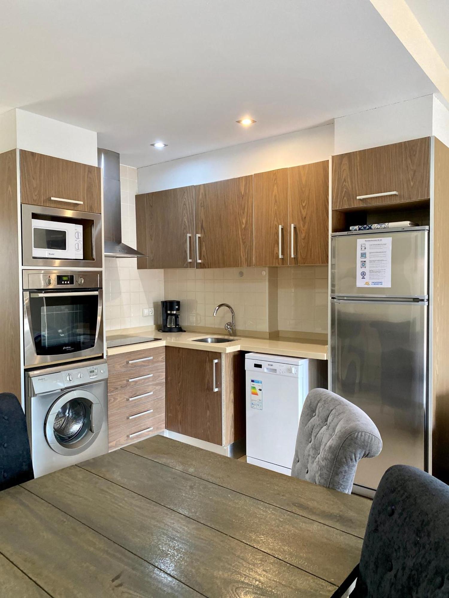 Apartamentos Carlton Vyb Dénia Extérieur photo