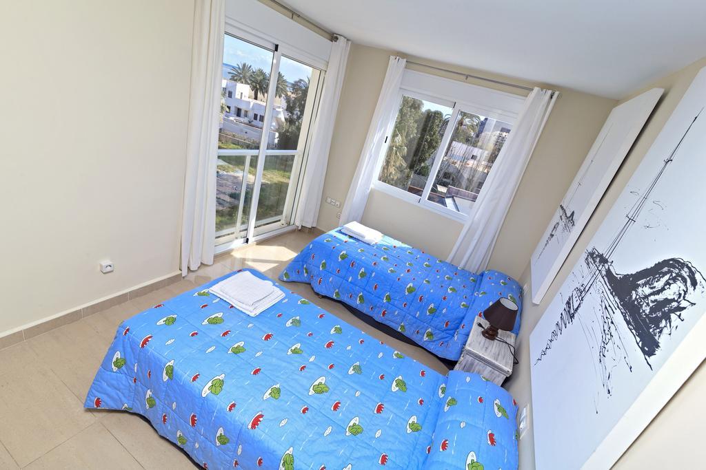 Apartamentos Carlton Vyb Dénia Extérieur photo
